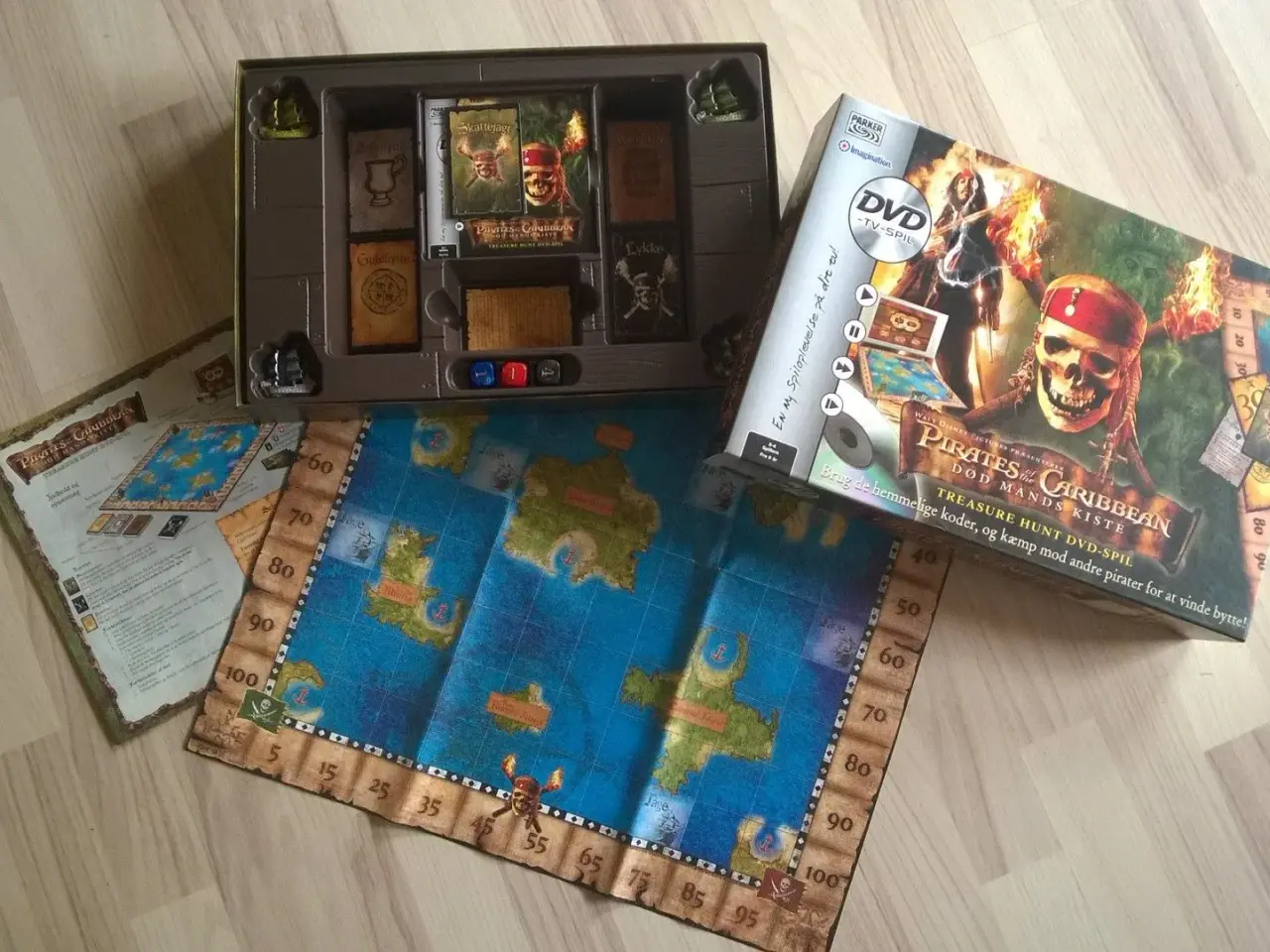 Billede 1 - pirates of caribien "brætspil med dvd"