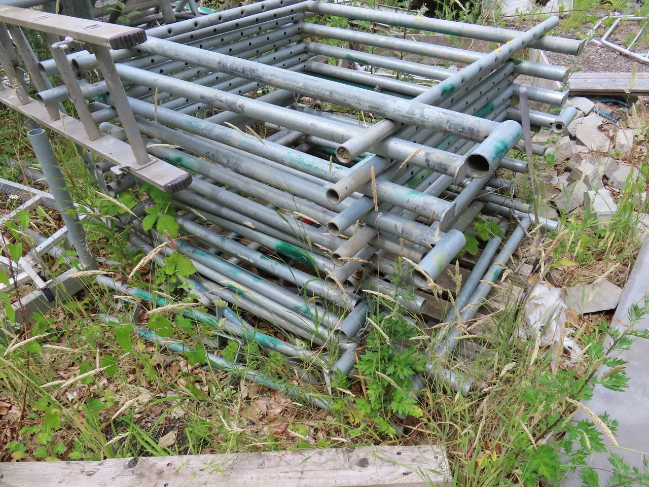 Billede 4 - Palle med stilladsdele JUMBO