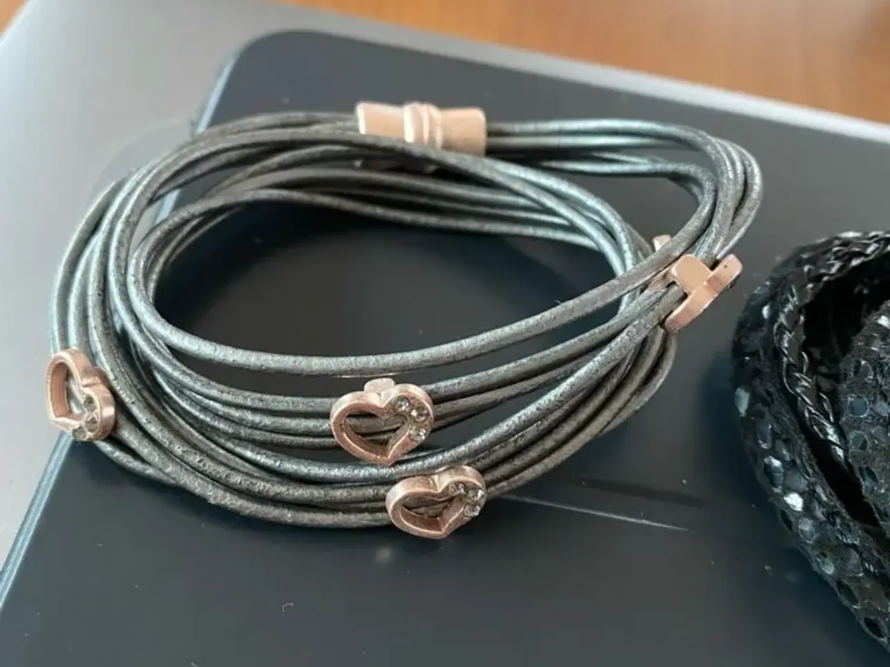 Billede 1 - Fine armbånd