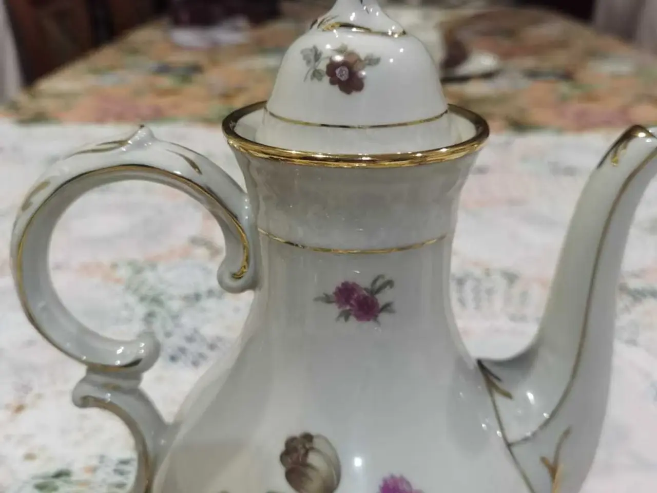 Billede 1 - LUKSURIØST OG ANTIK DANSK PORCELÆN