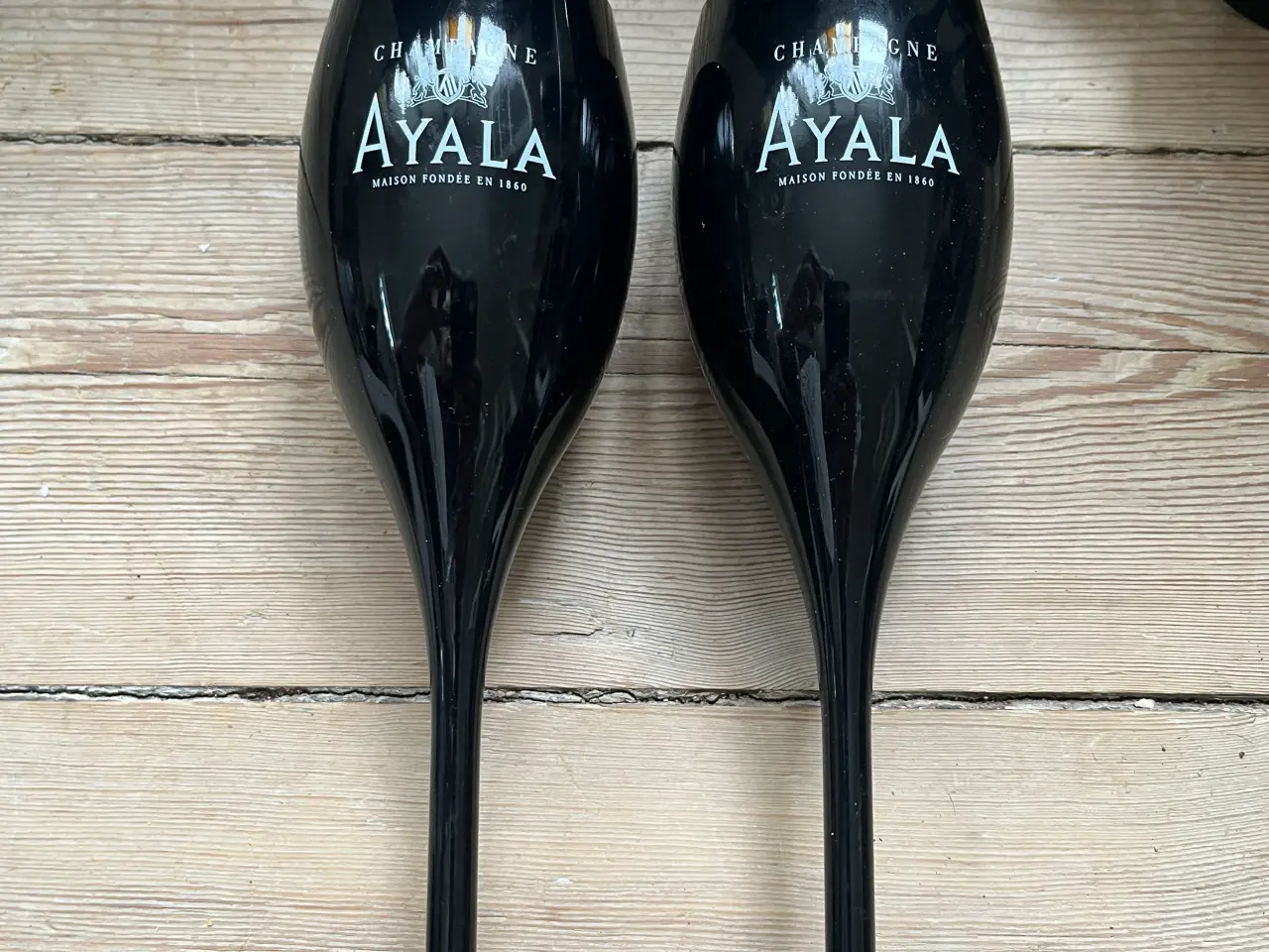 Billede 2 - Champagne køler og champagneglas Ayala i sort plas