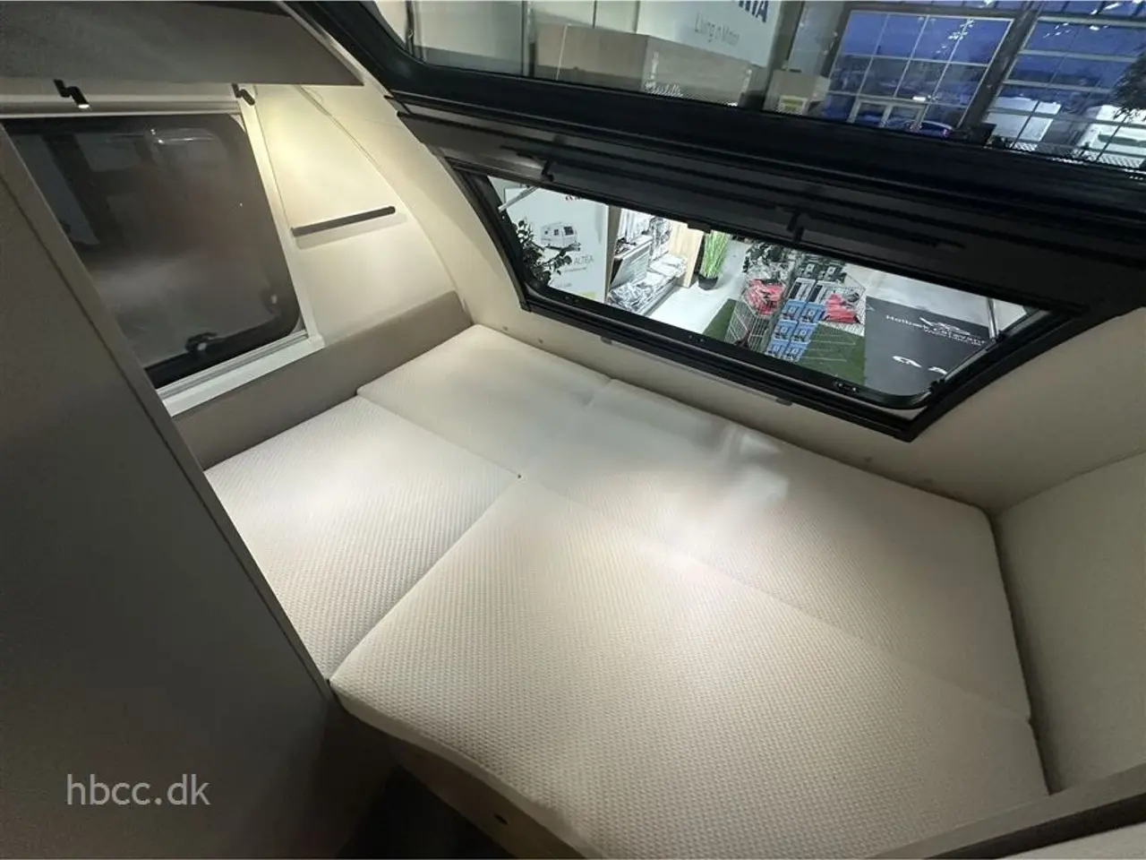 Billede 5 - 2026 - Adria Action 391 PD   Adria Action 391 PD Classic – Kompakt, smart og komfortabel