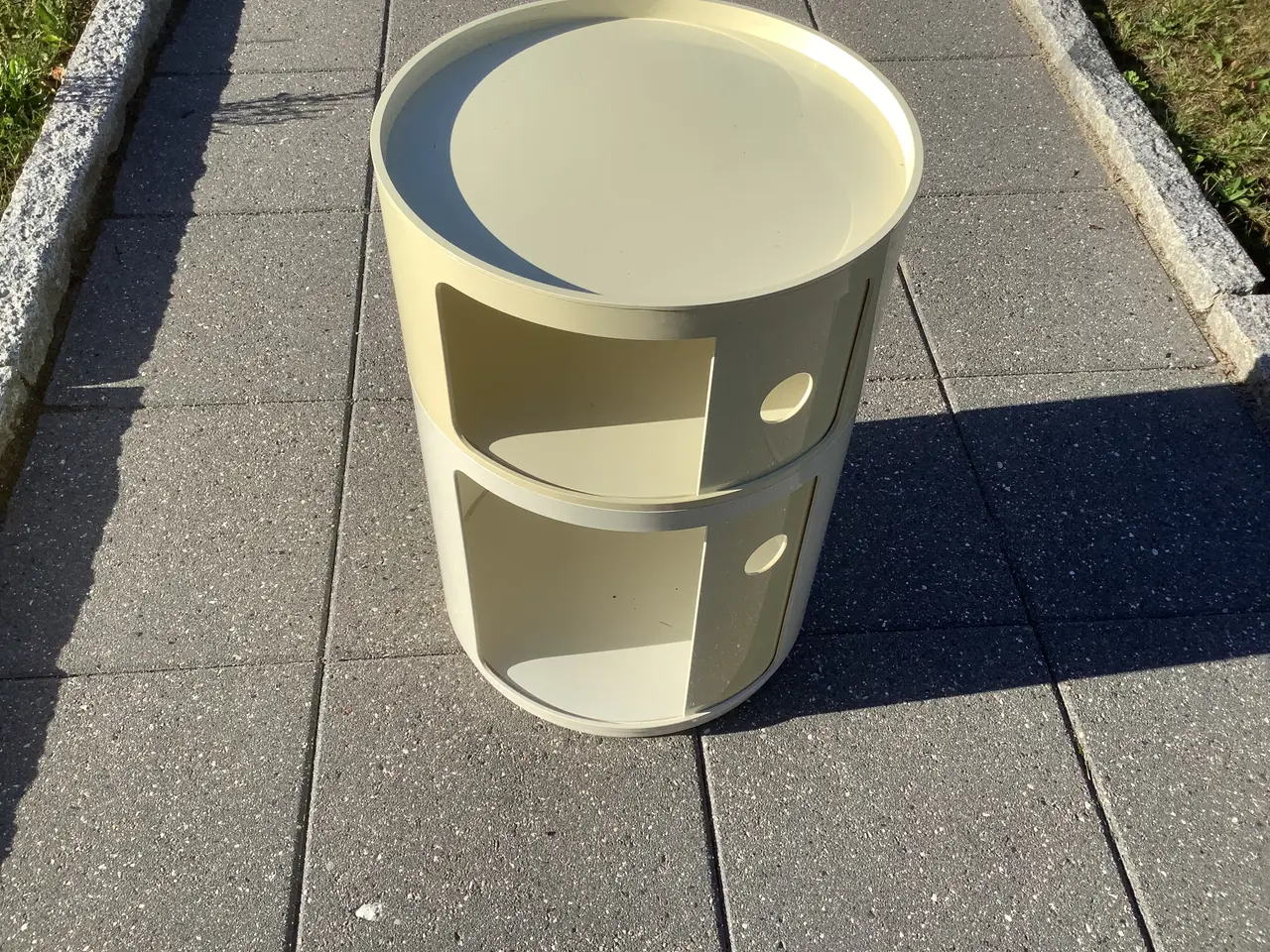 Billede 3 - Kartell opbevaring eller sengebord