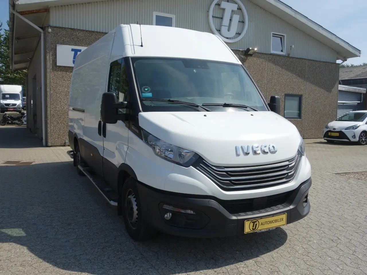 Billede 1 - Iveco Daily 2,3 35S14 12m³ Van AG8