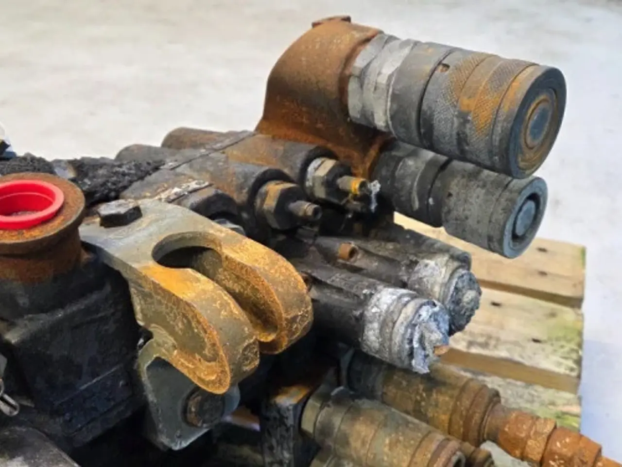 Billede 4 - Case Puma 185 Hydraulikventil 47135544