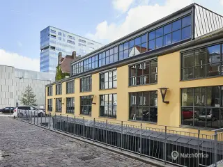 Ikonisk kontorlejemål i hjertet af Aarhus C. 894 m² mod gaden