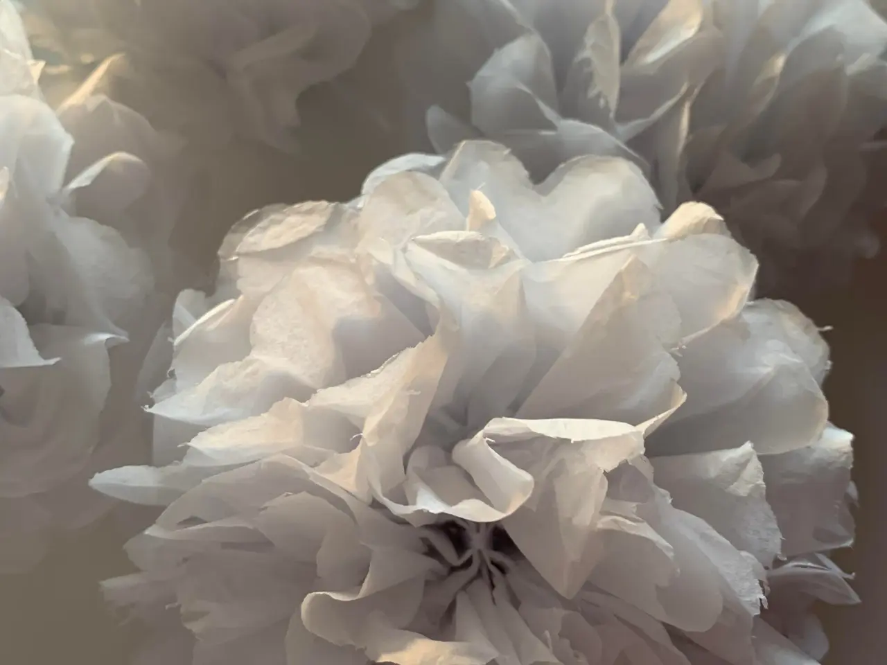 Billede 7 - Pom poms dekoration / festartikel, 65 stk.