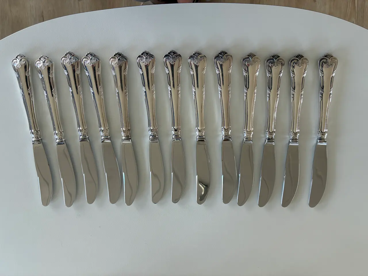 Billede 1 - Gense Bordknive Herregaard