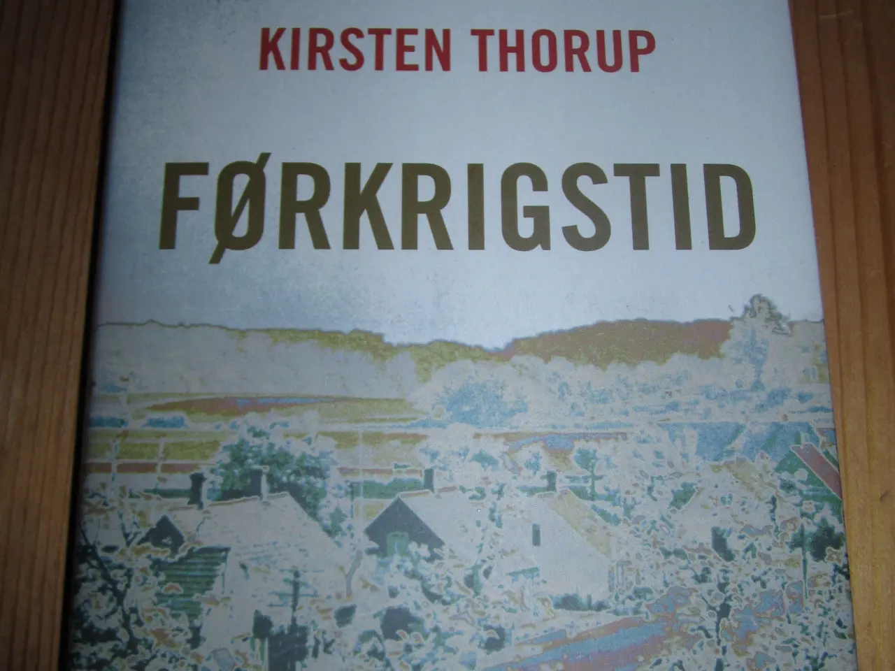 Billede 1 - Kirsten Thorup. FØRKRIGSTID.
