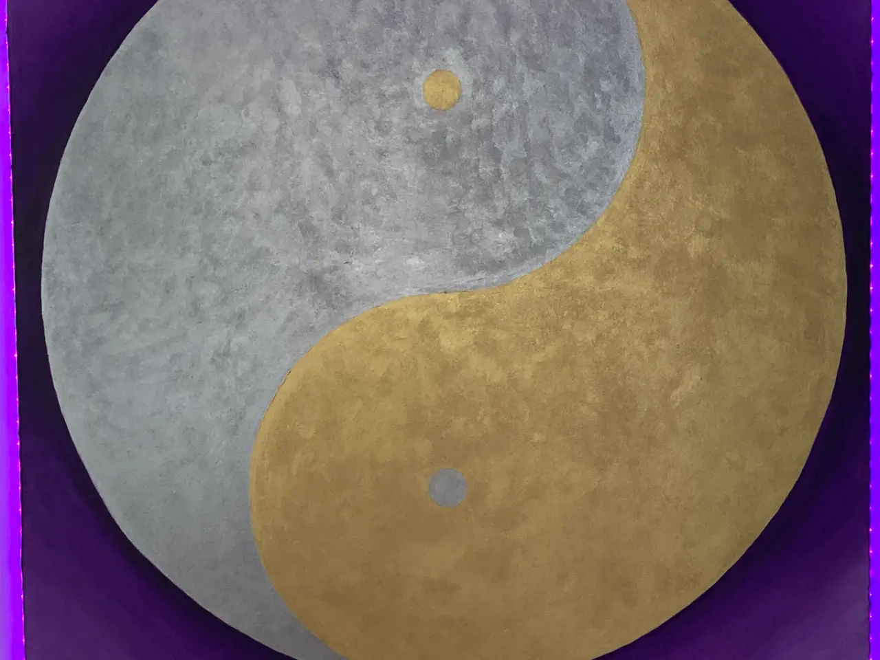 Billede 2 - yin og yang symbol i sølv og guld med lyskæde