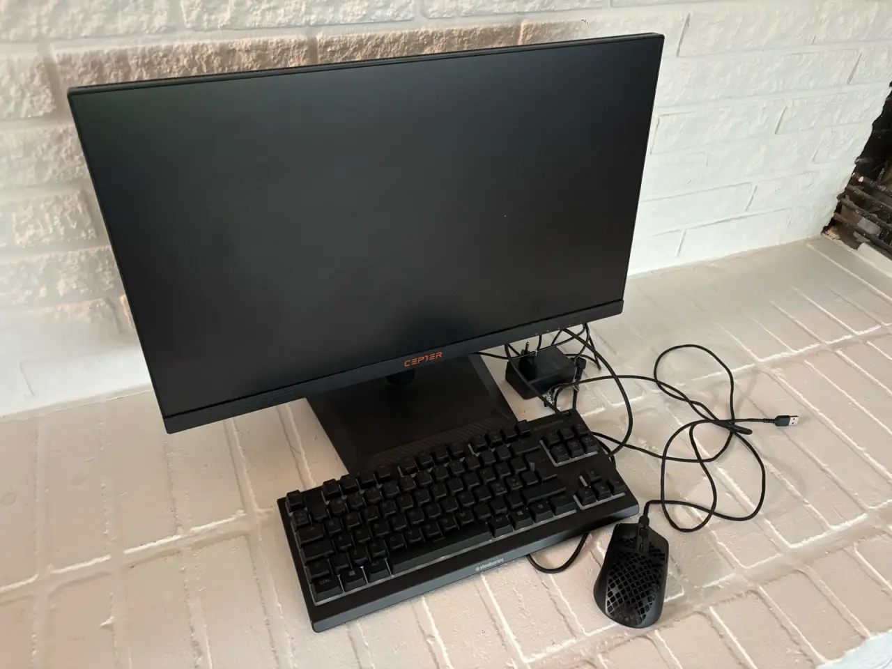 Billede 2 - 25” skærm, mus og keyboard 