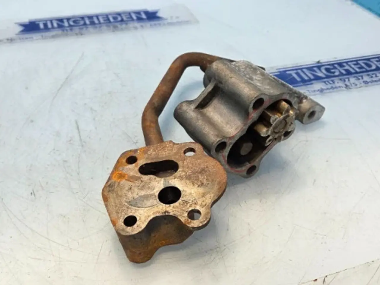 Billede 12 - John Deere  6068   Oliepumpe  DZ100021