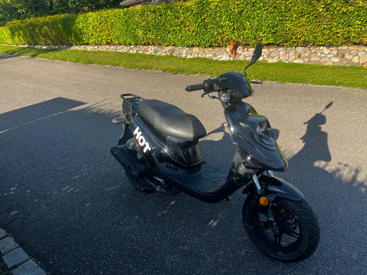 Billede 2 - Moto CR-Hot 50 – 2023 🛵 3.800 km – ingen skrammer