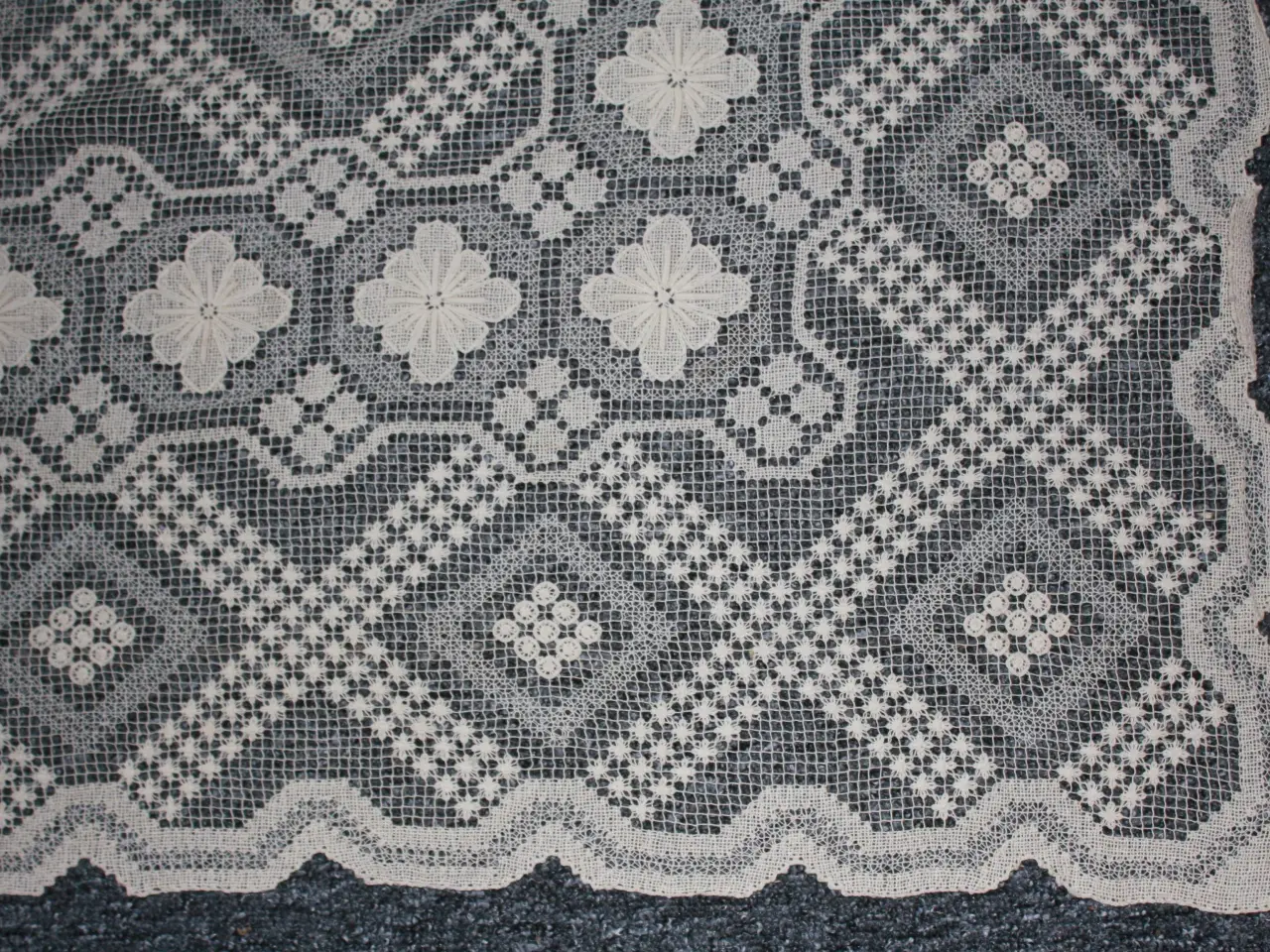 Billede 4 - Blondedug, 178 x 130 cm