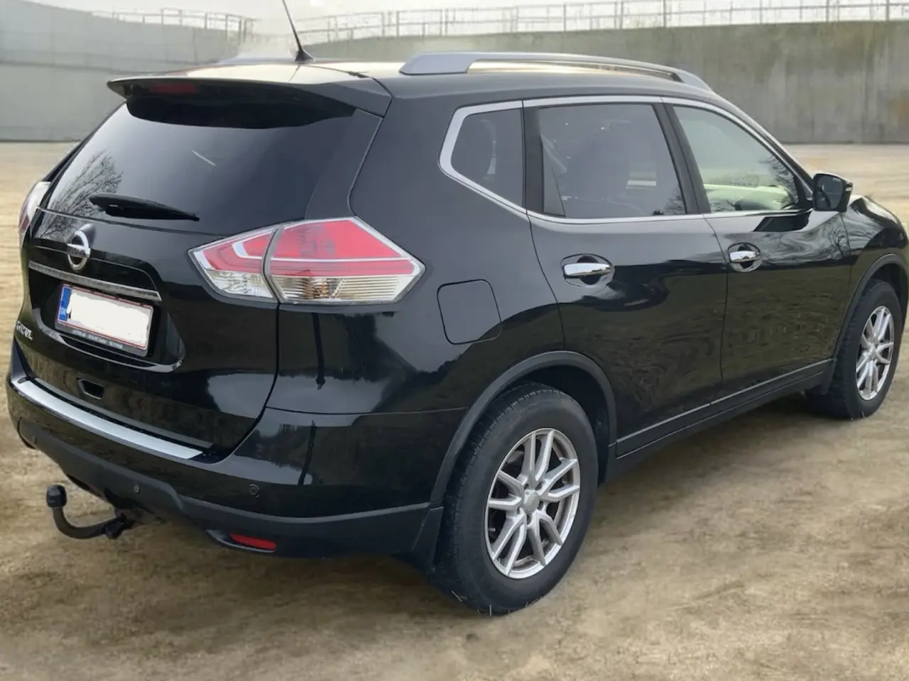 Billede 3 - 🚙 Nissan X-Trail 1.6 Tekna – Benzin – Topmodel