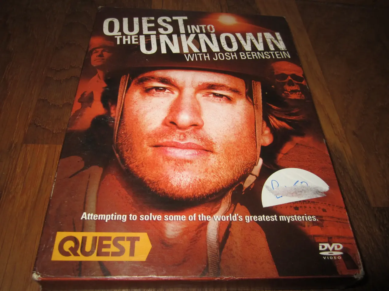 Billede 1 - QUEST into the UNKNOWN. BOKS.