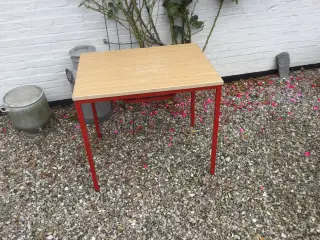 Skolebord