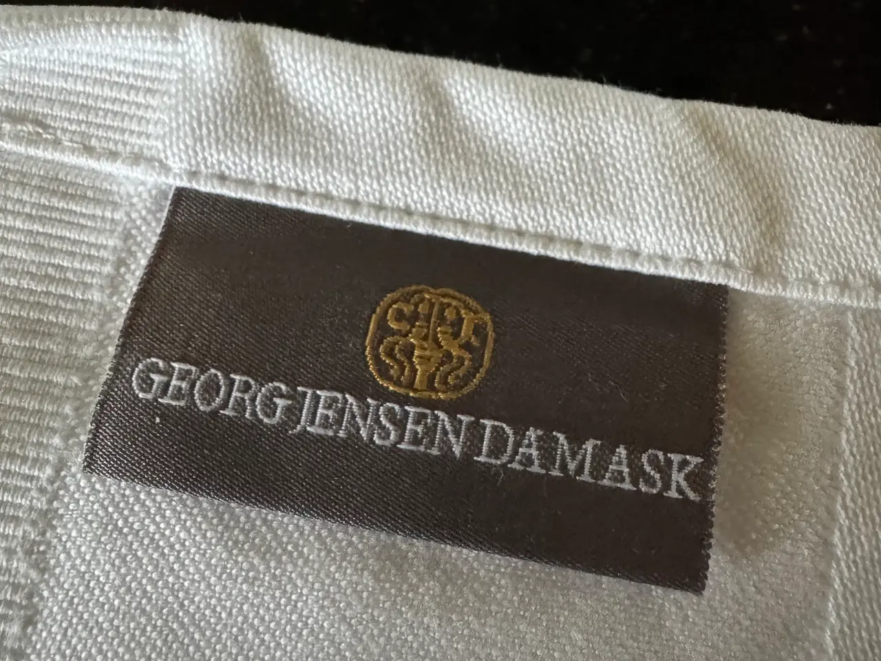 Billede 2 - Flot hvid Georg Jensen dug, 240x140 cm