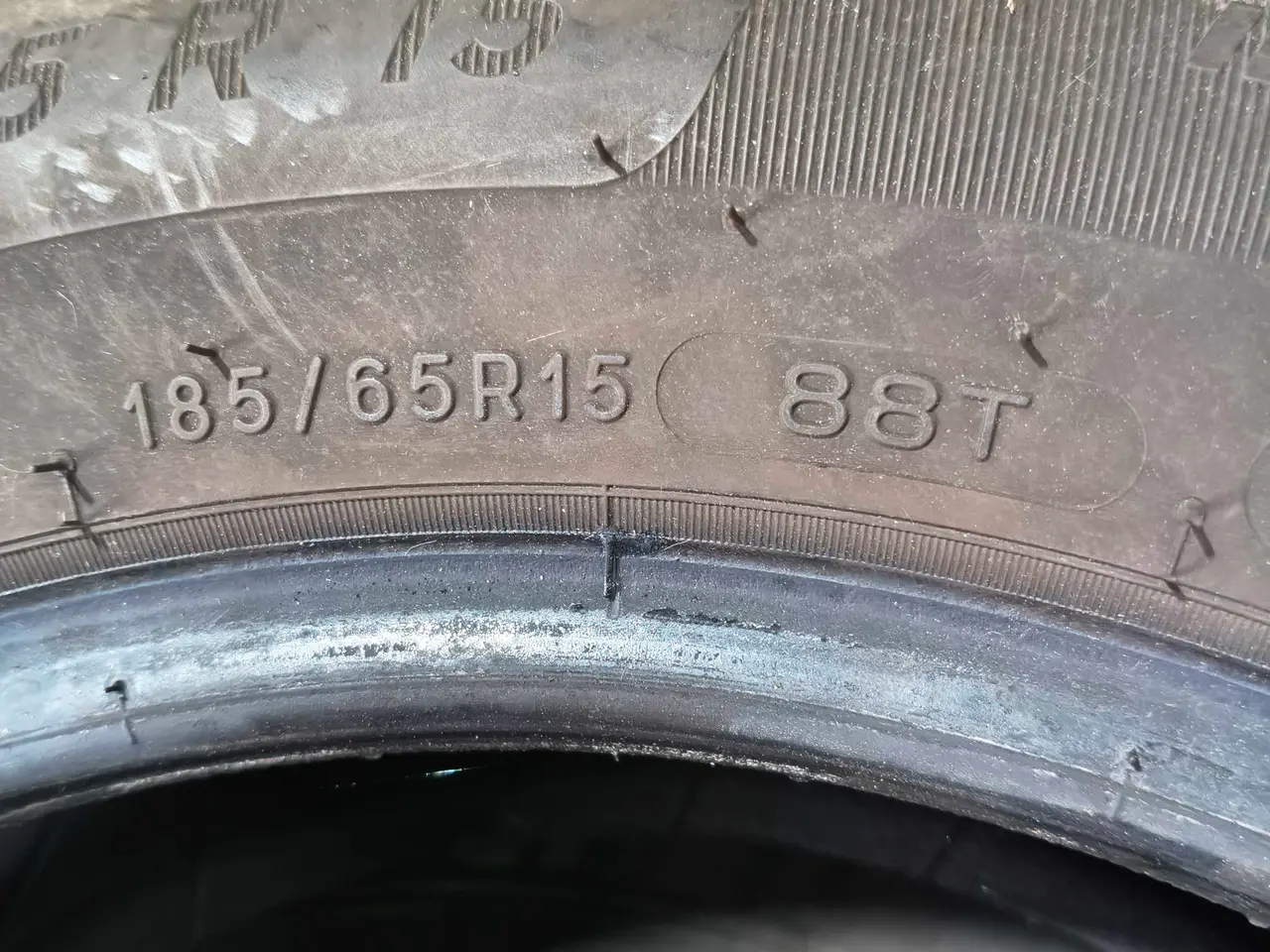 Billede 2 - Michelin dæk 185/65R15, sommerdæk