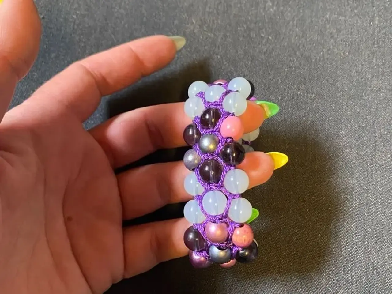 Billede 6 - Nye knyttede armbånd