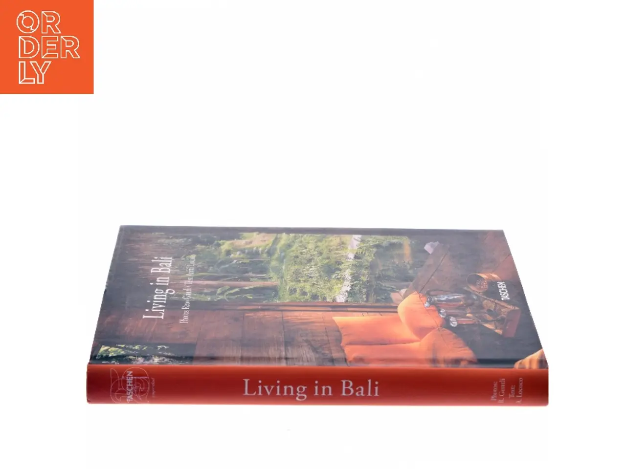 Billede 2 - Living in Bali (Bog)