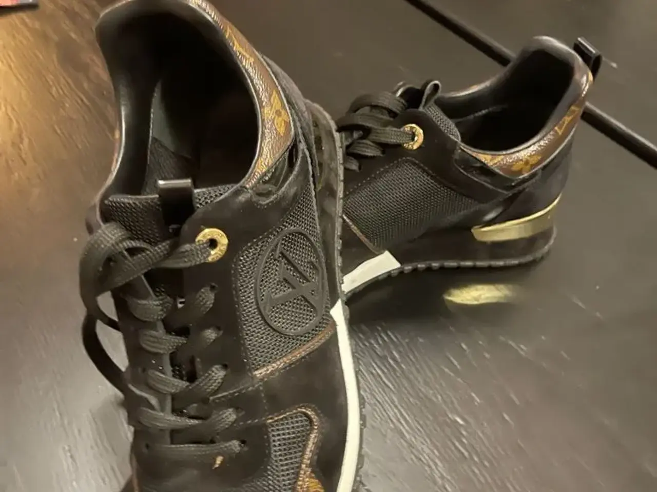 Billede 2 - Louis Vuitton run away sneakers str 35/37, som nye