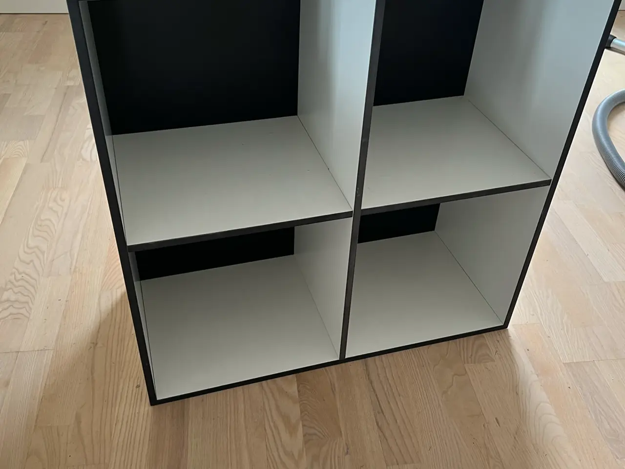 Billede 1 - Real kvadrat sort / hvid