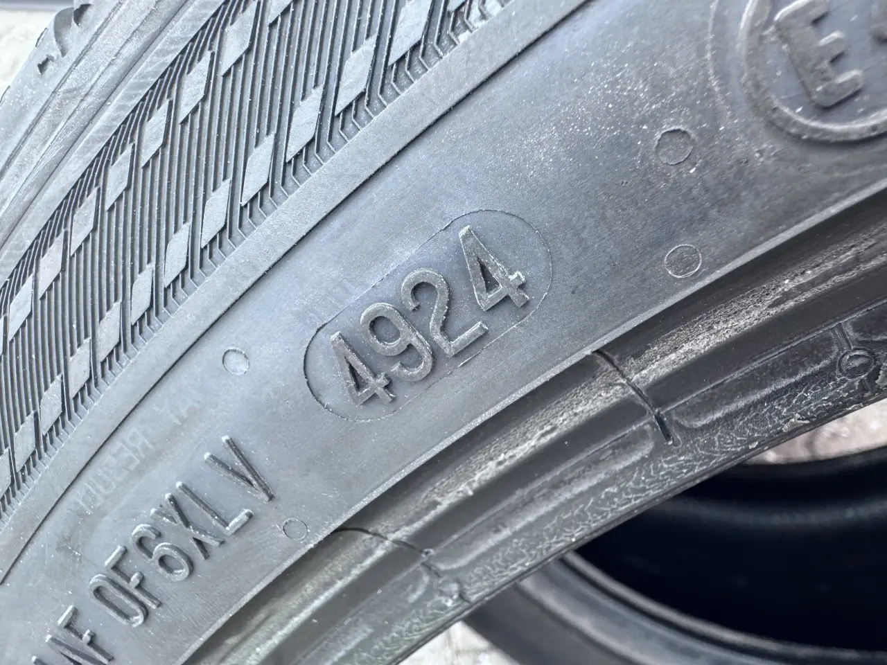 Billede 4 - 4stk spritnye Barum Bravuris 6 245/40-19