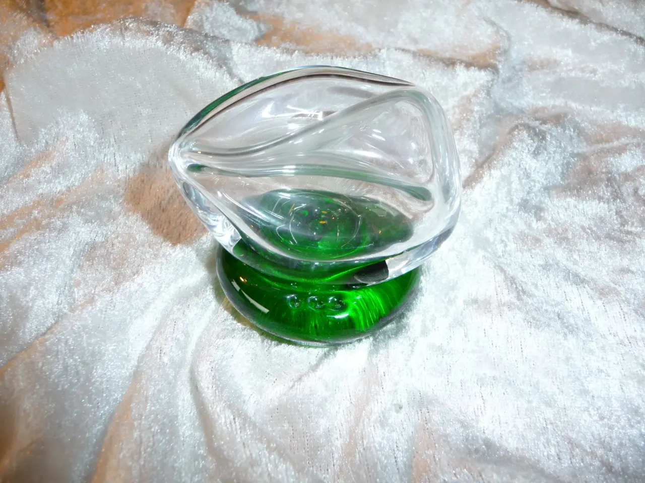 Billede 1 - glas kunst med grøn fod