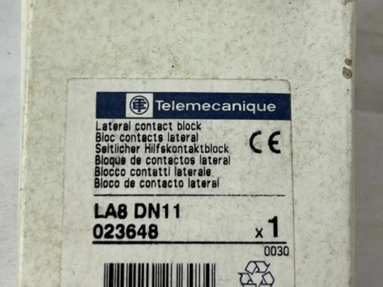 Billede 1 - Telemecanique LA8 DN11 Auxiliary Contact Block