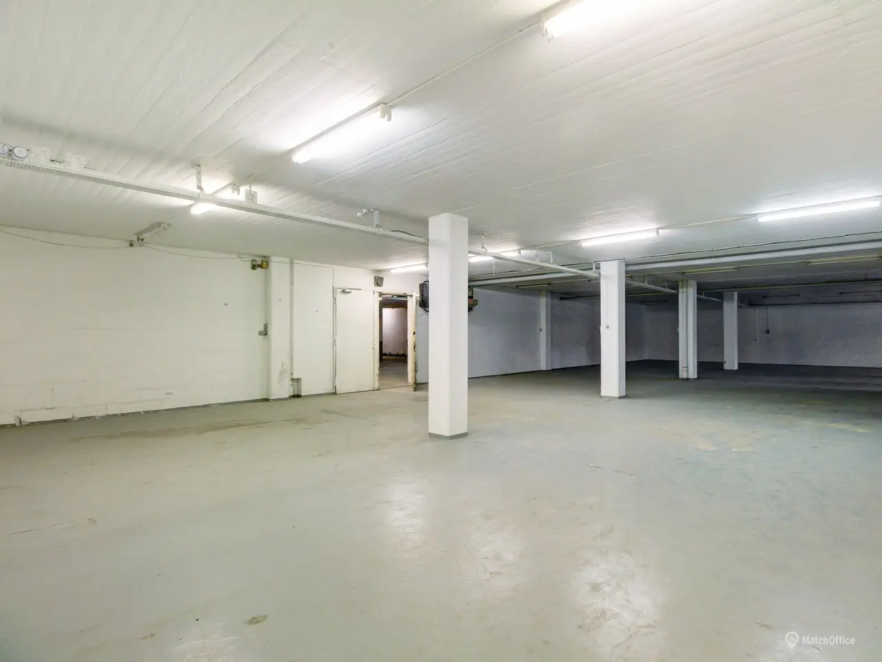 Billede 4 - Lager til leje i Skovlunde | 228 m² med port tæt på København