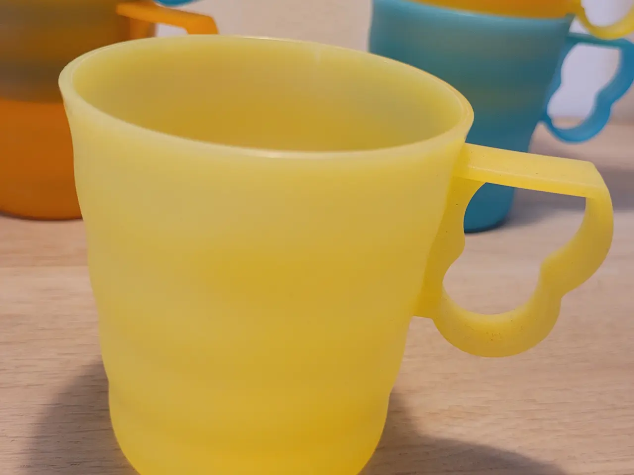 Billede 2 - Tupperware Avanti krus 6 stk.