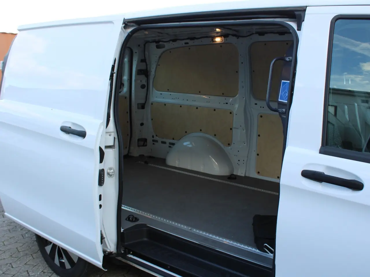 Billede 14 - Mercedes eVito 112  A2 Kassevogn