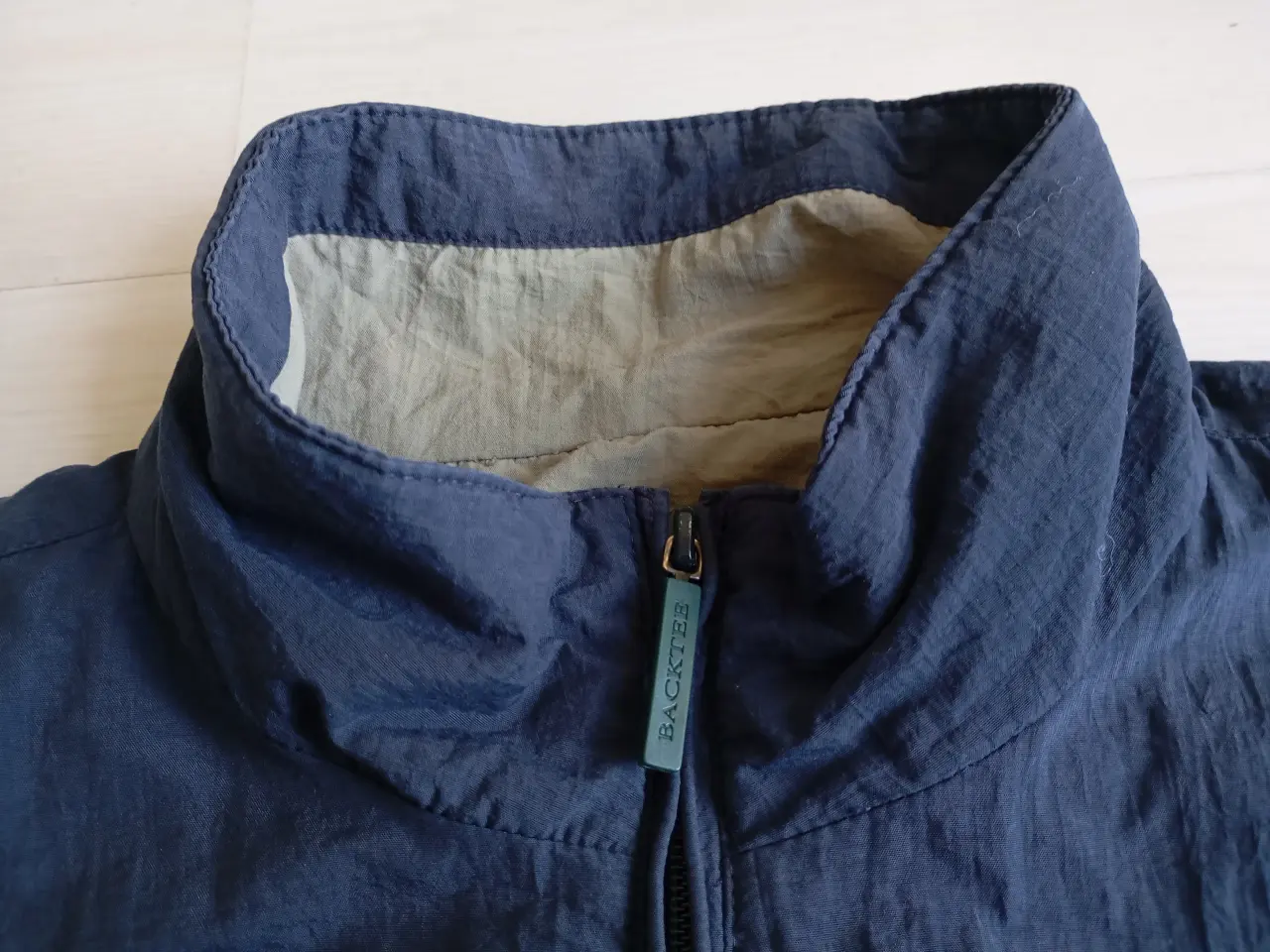 Billede 5 - Vest med mange lommer. BackTee