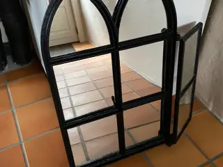 Gammelt spejl