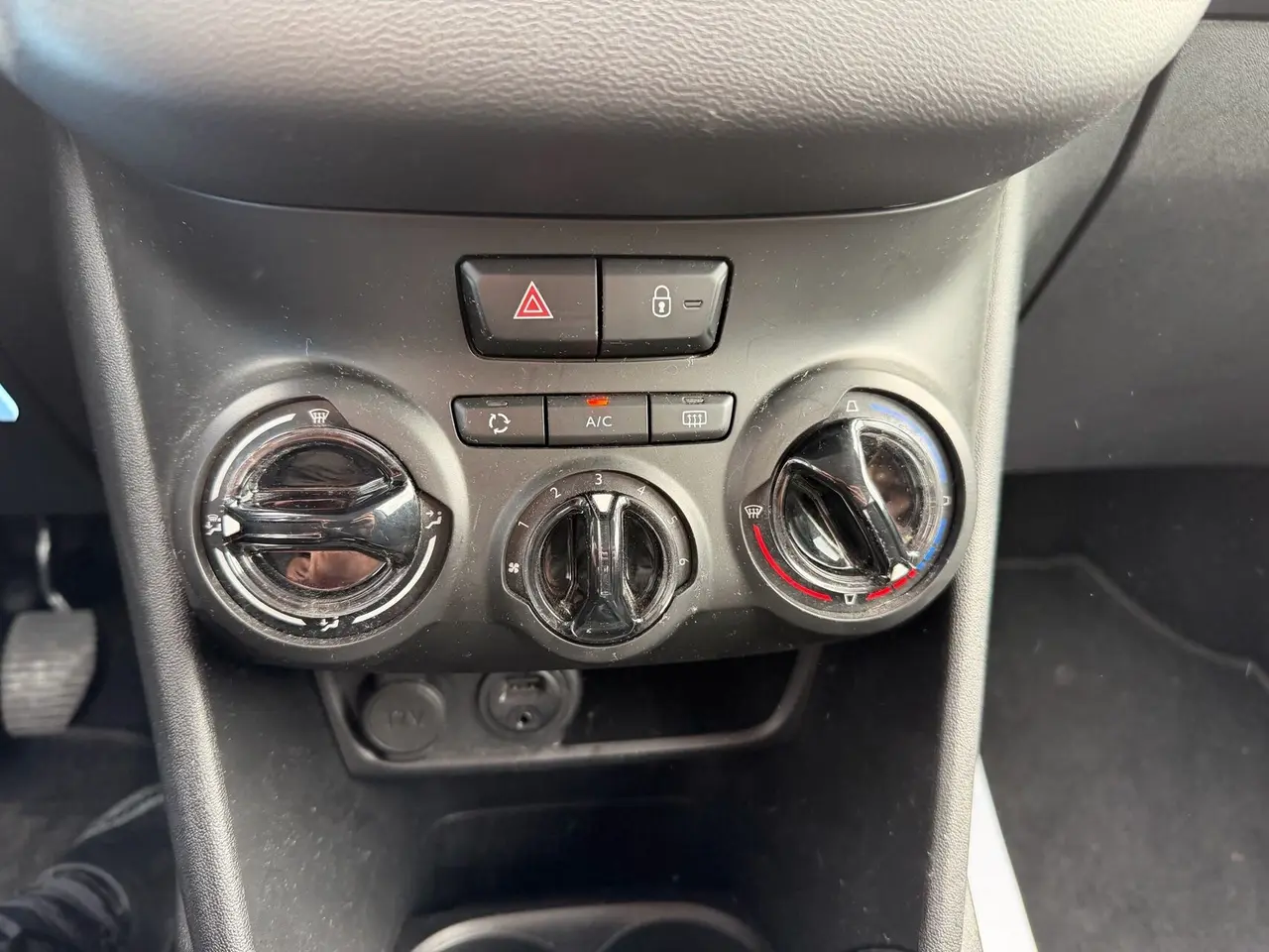 Billede 9 - Peugeot 208 1,2 VTi Plus+ 82HK 5d