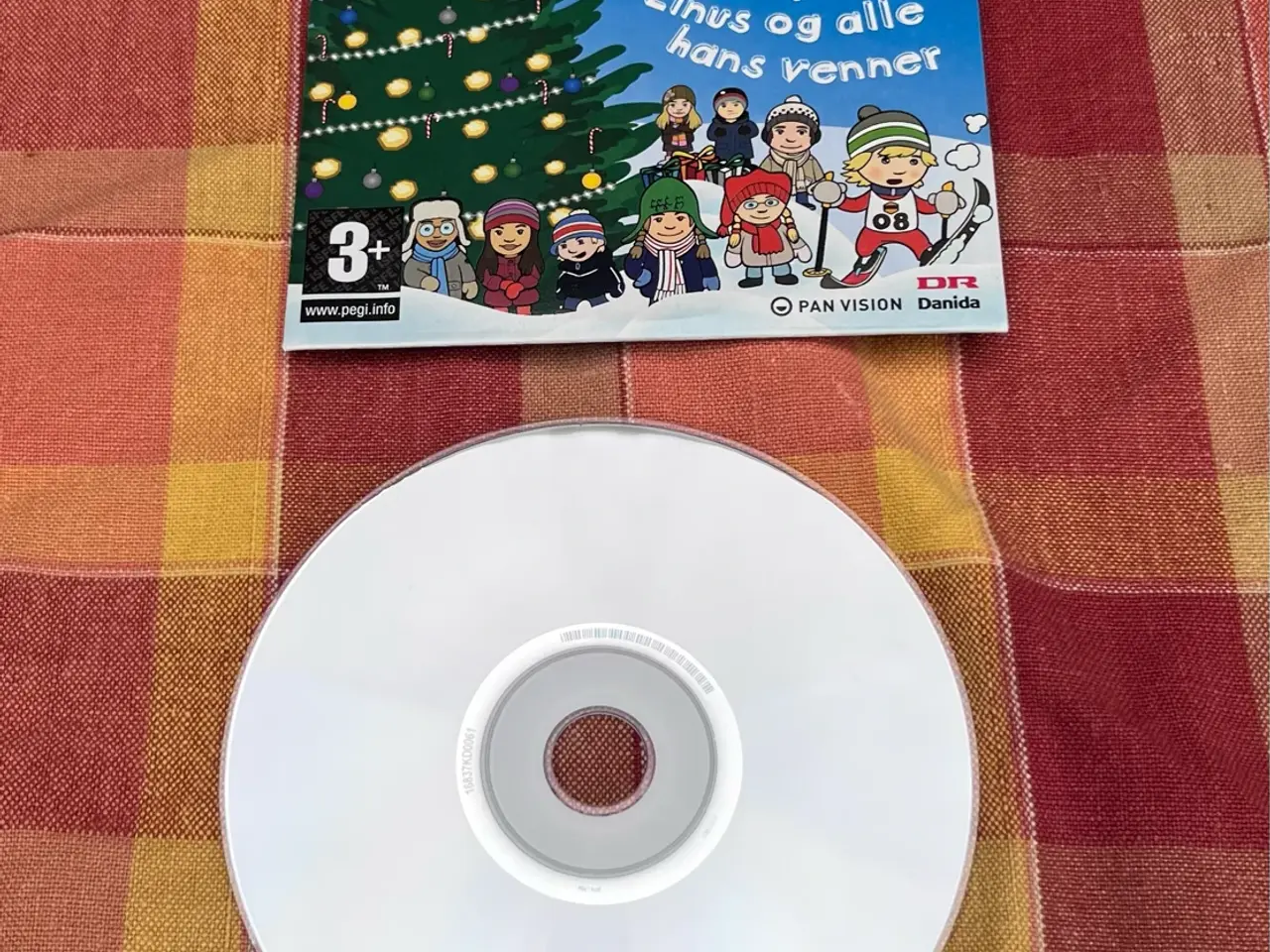 Billede 3 - Komplet og flot Jul i Svinget Julekalender (2007)