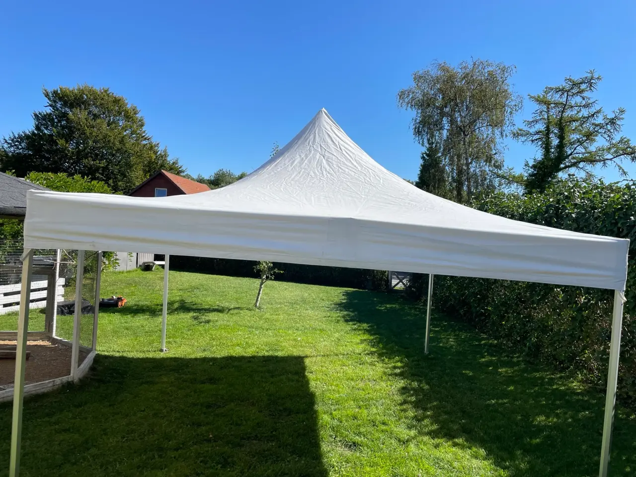 Billede 2 - Lej Professionel pavillon med udstyr 4 x 4m (leje)