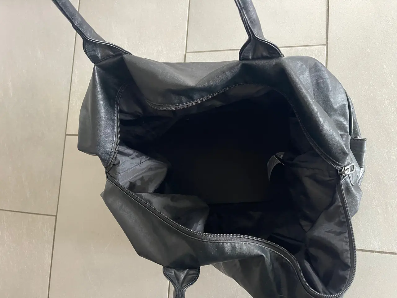 Billede 6 - Hummel 35L Jet Medium Weekend Bag Black 40 x 48
