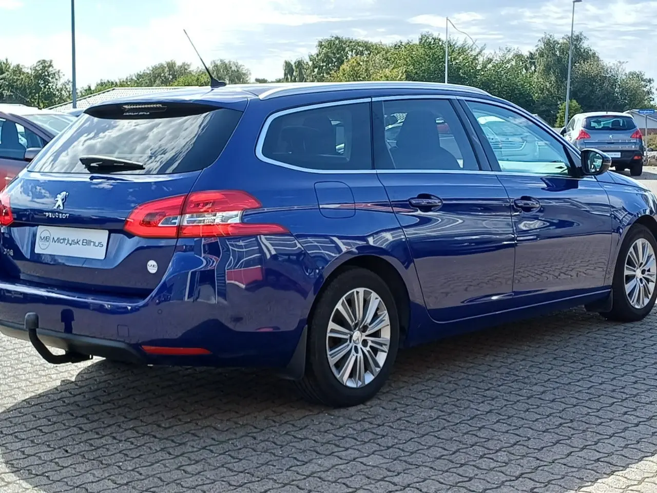 Billede 5 - Peugeot 308 1,2 e-THP 130 Allure Sky SW