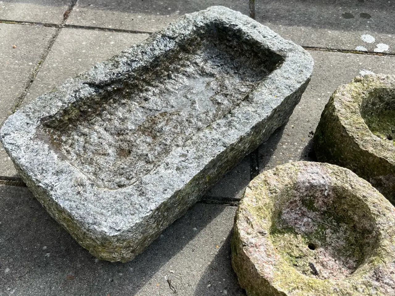 Billede 4 - Granit fugle trug og to potter 
