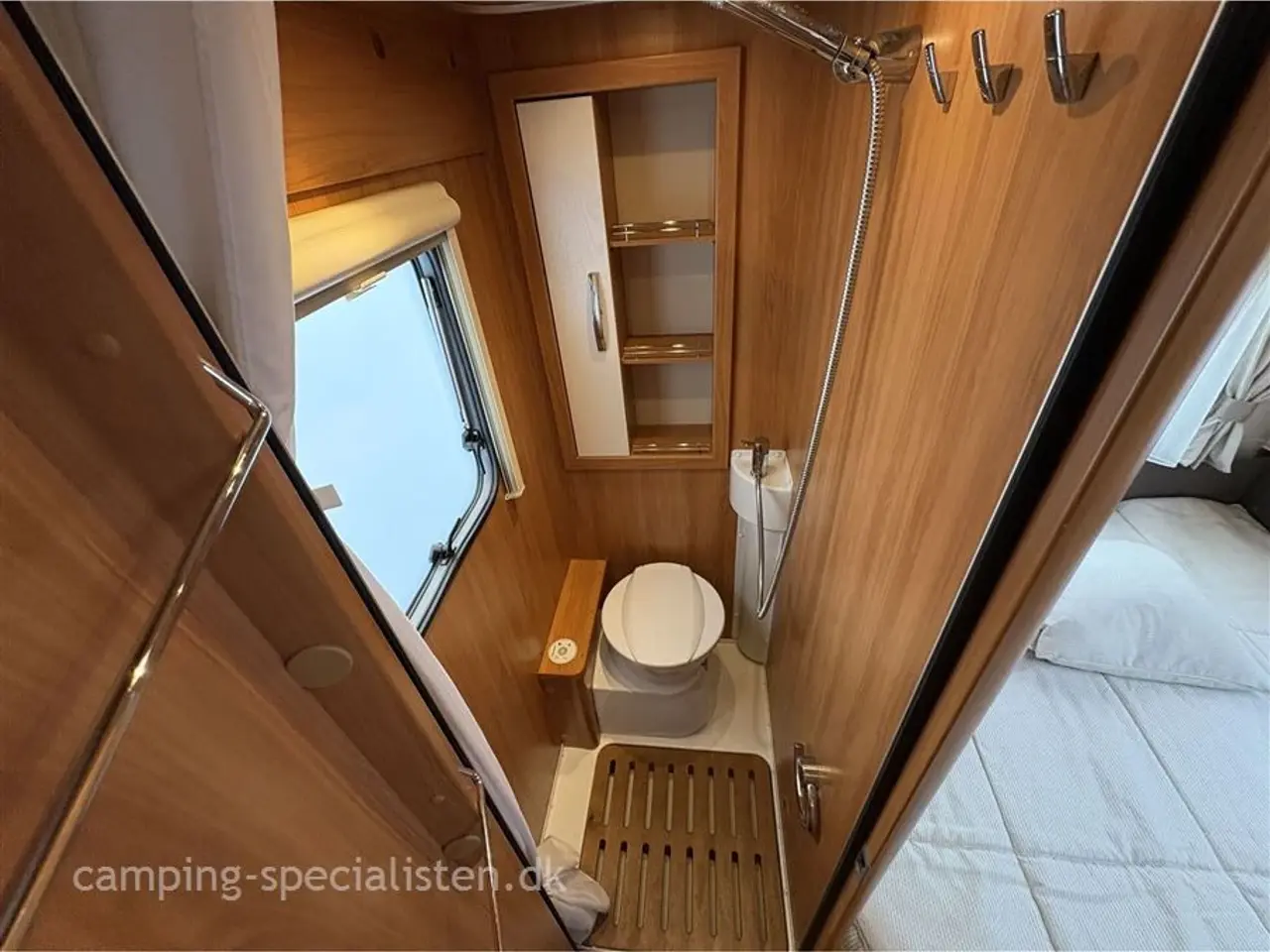 Billede 12 - 2014 - Hymer Nova Luxus Line 465   Hymer Nova Luxusline 465 2014 - Se den nu hos Camping-Specialisten.dk