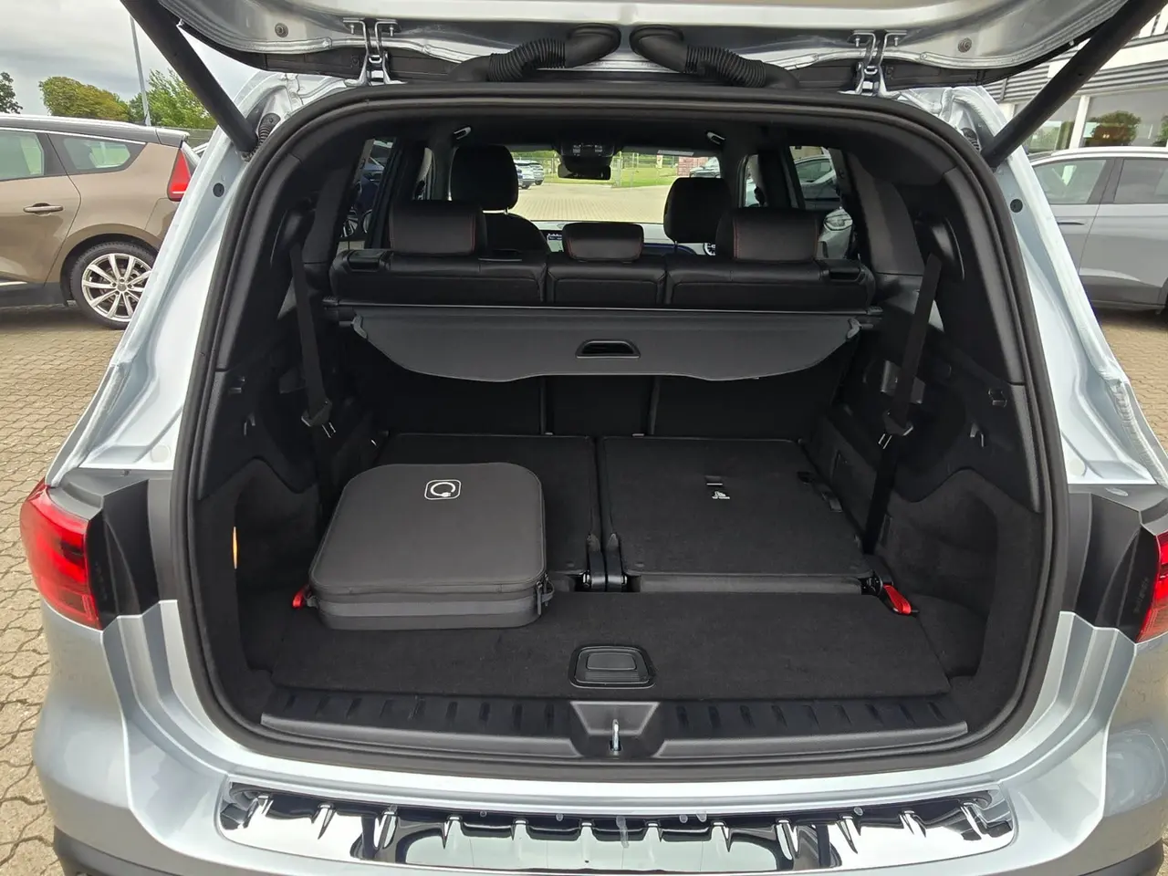 Billede 16 - Mercedes EQB250+ AMG Line 7prs