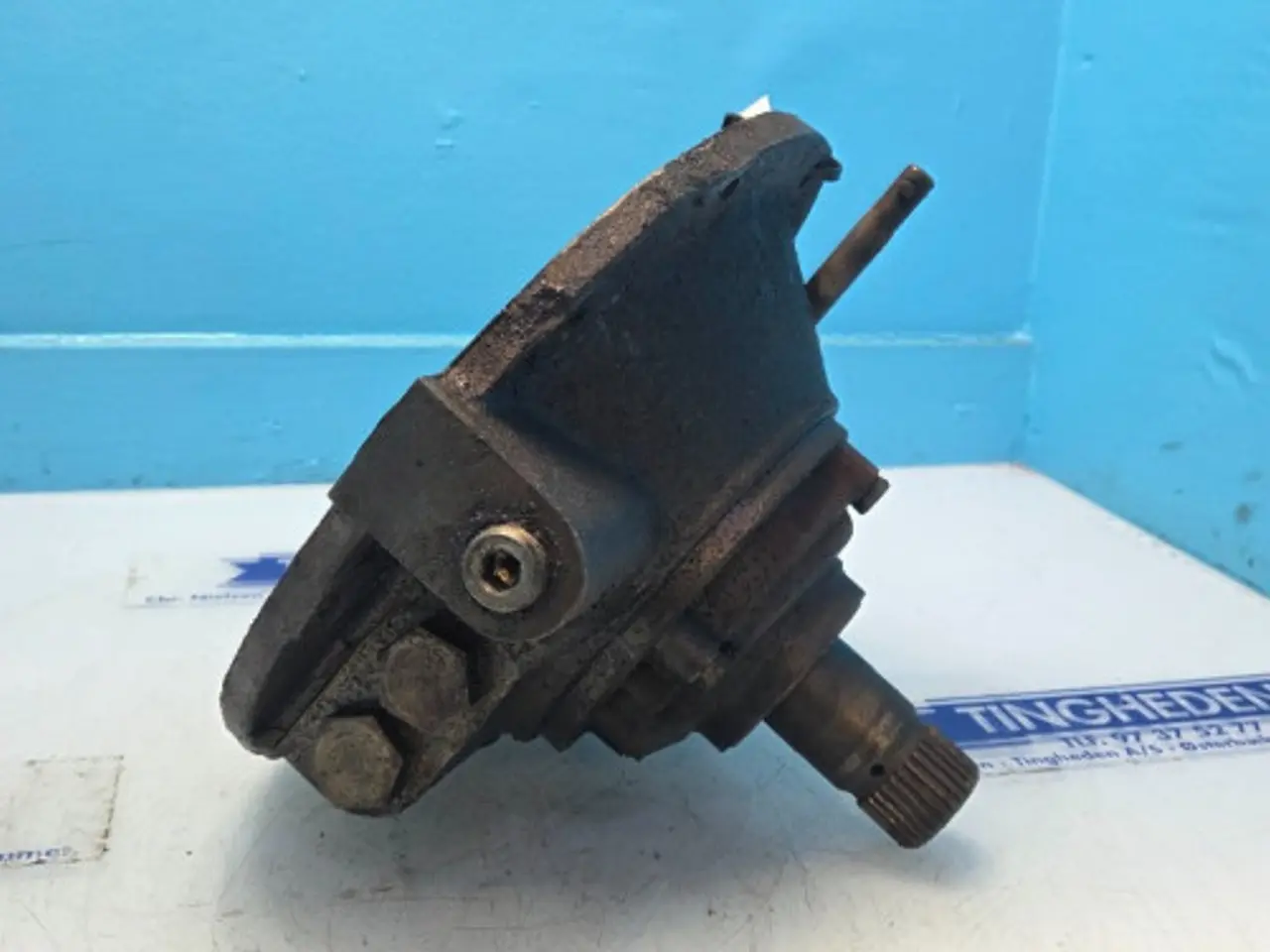 Billede 9 - Ford 550 Hus D8NN7N075AA