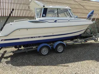 Motorbåd Uttern C68
