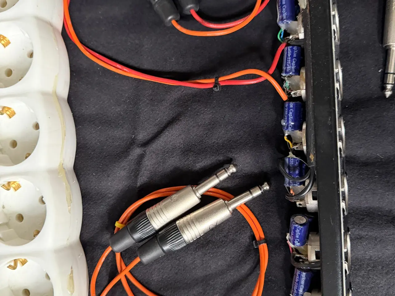Billede 4 - 19" rackpanel 10 XLR, PowerCon + multikabel