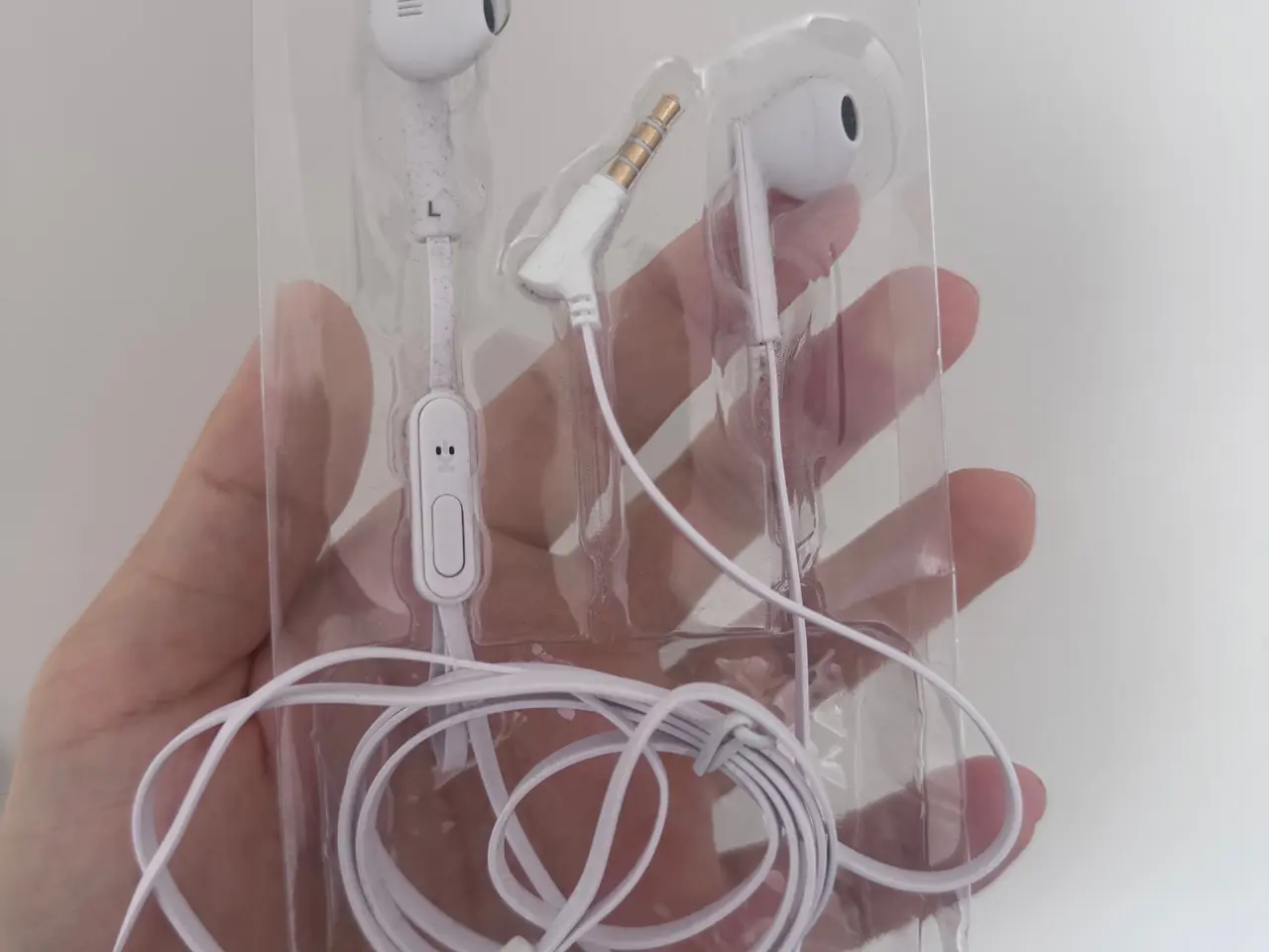Billede 1 - Wired Earphones 3.5mm Jack Good Condition.