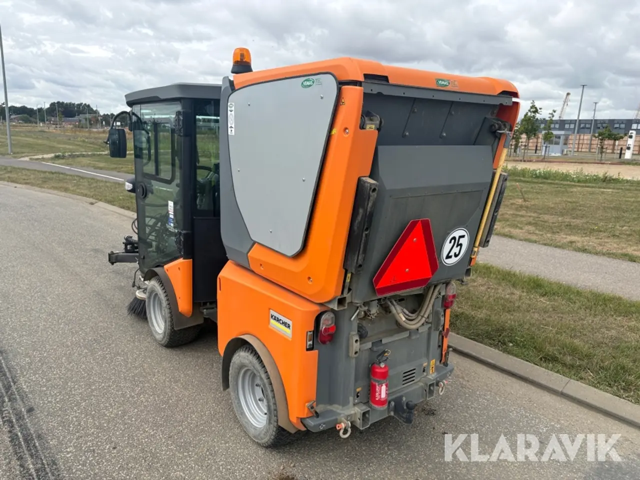 Billede 3 - Redskabsbærer Kärcher MIC 42