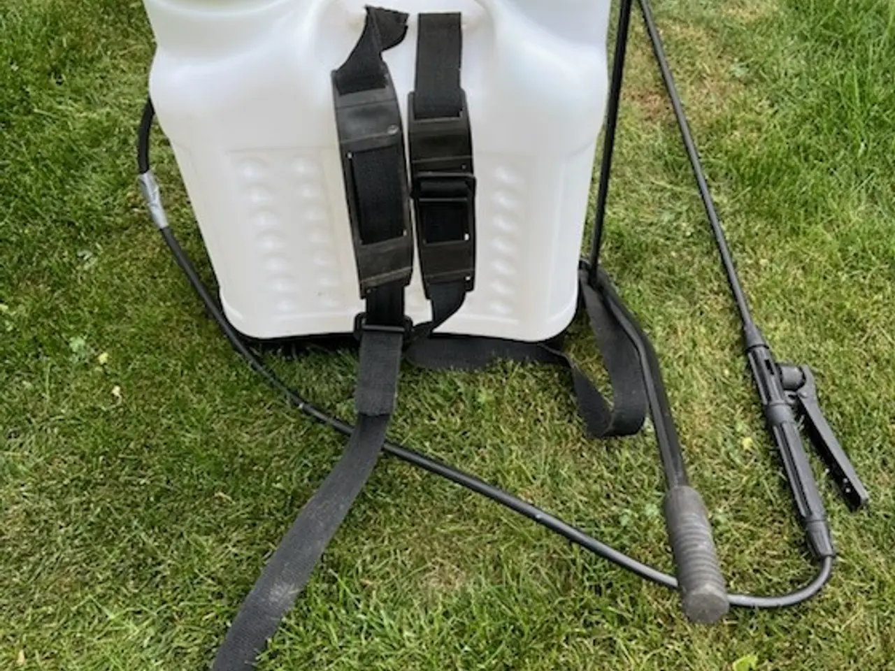 Billede 2 - GARDEN RYGSPRØJTE, 18 L, I FIN STAND