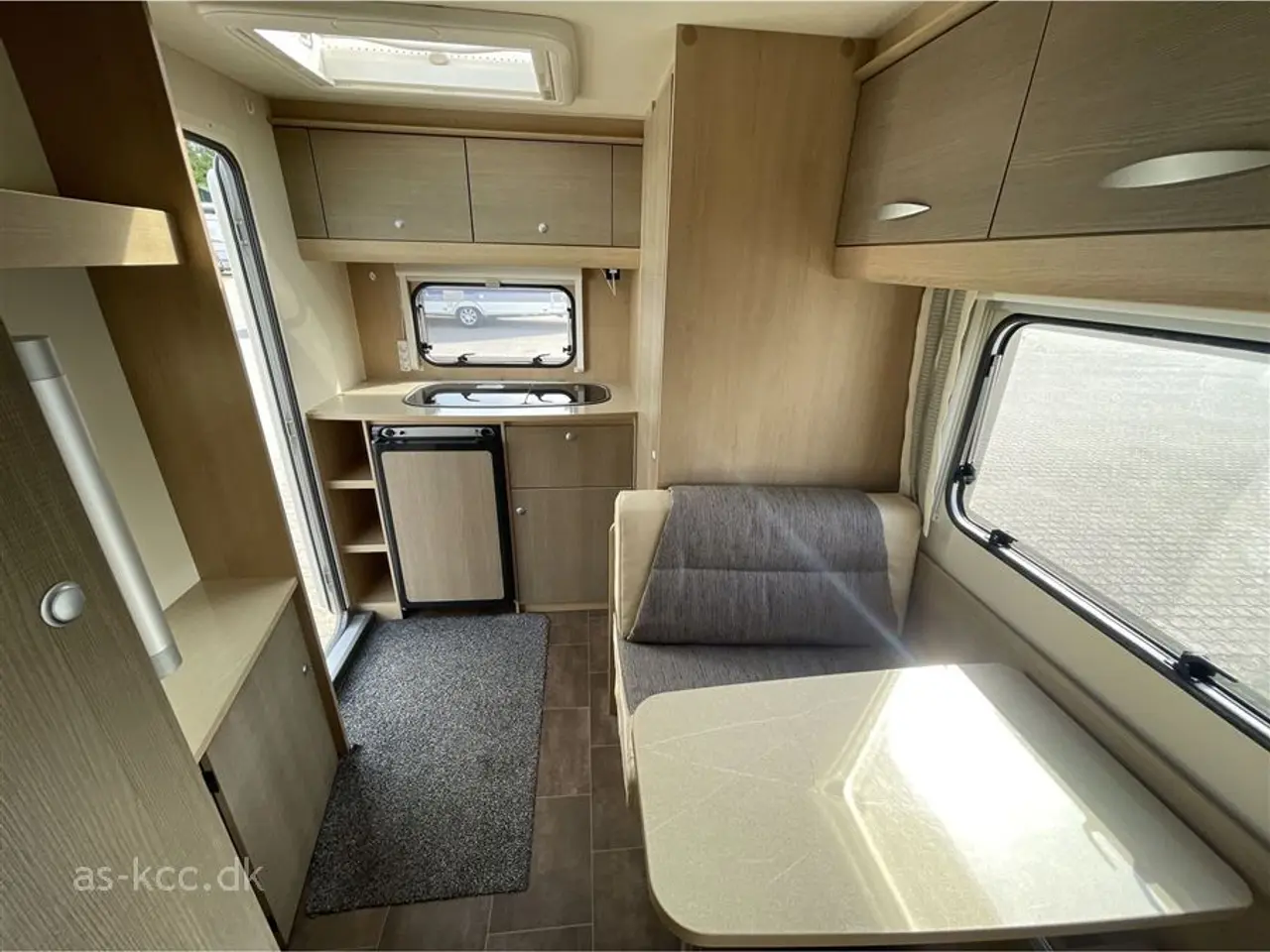 Billede 23 - 2007 - Dethleffs Camper 510 V Dethleffs Camper 510 V årg. 2007 incl, mover , Isabella 3 m fortelt. 4 sovepladser, 5 siddepladser.